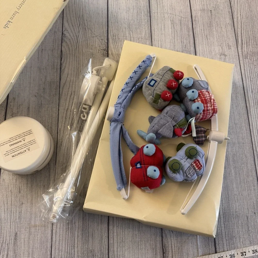 Pottery Barn Kids Transportation Train Crib Nursery Mobile TOY NIB RARE FIND Y2K